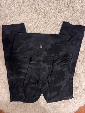 Lululemon Align Camo High-Rise Capri Leggings